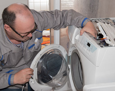 Замена щеток на стиральной машине на дому